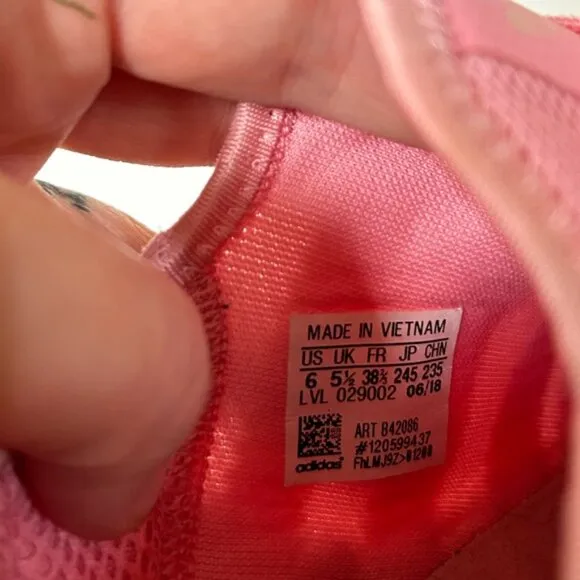 Adidas Originals NMD R1 Boost Sneaker Athletic Pink Breathable Girls Youth 6