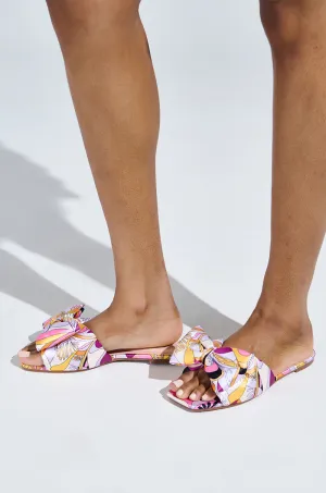 BREEZY SCARF FLAT SANDAL IN FUCHSIA