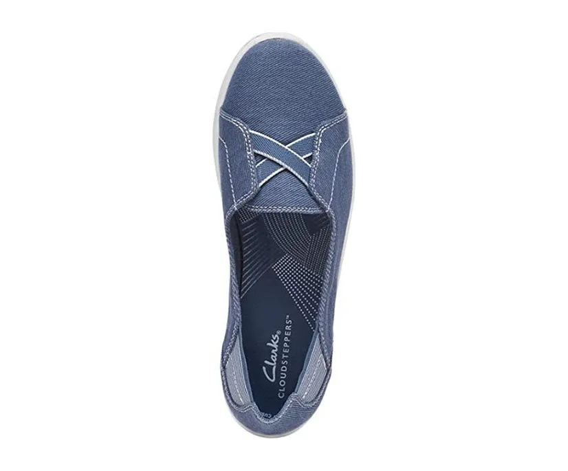 Clarks Women's Breeze Skip Denim