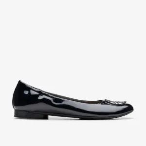 Clarks Women's Loreleigh Ave Black Pat