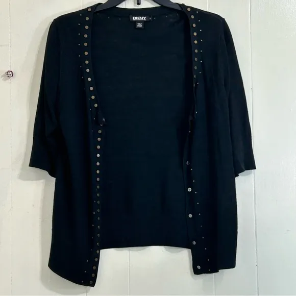 DKNY NWOT Lightweight Office Black 100% Silk Button Down Cardigan Size Large.