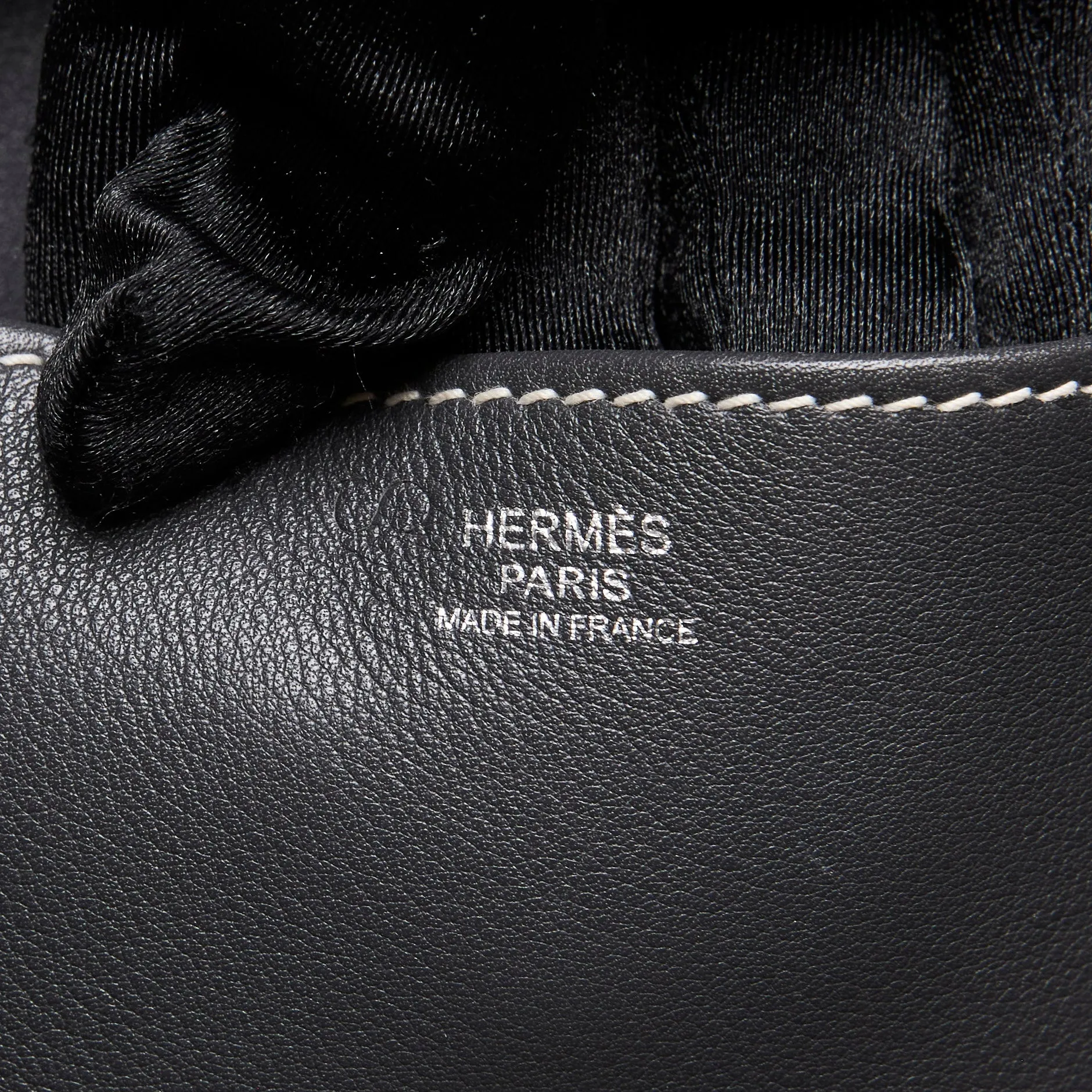 Hermes Toile Wool Chevron Jumping GMn with Buckle Detail Grey