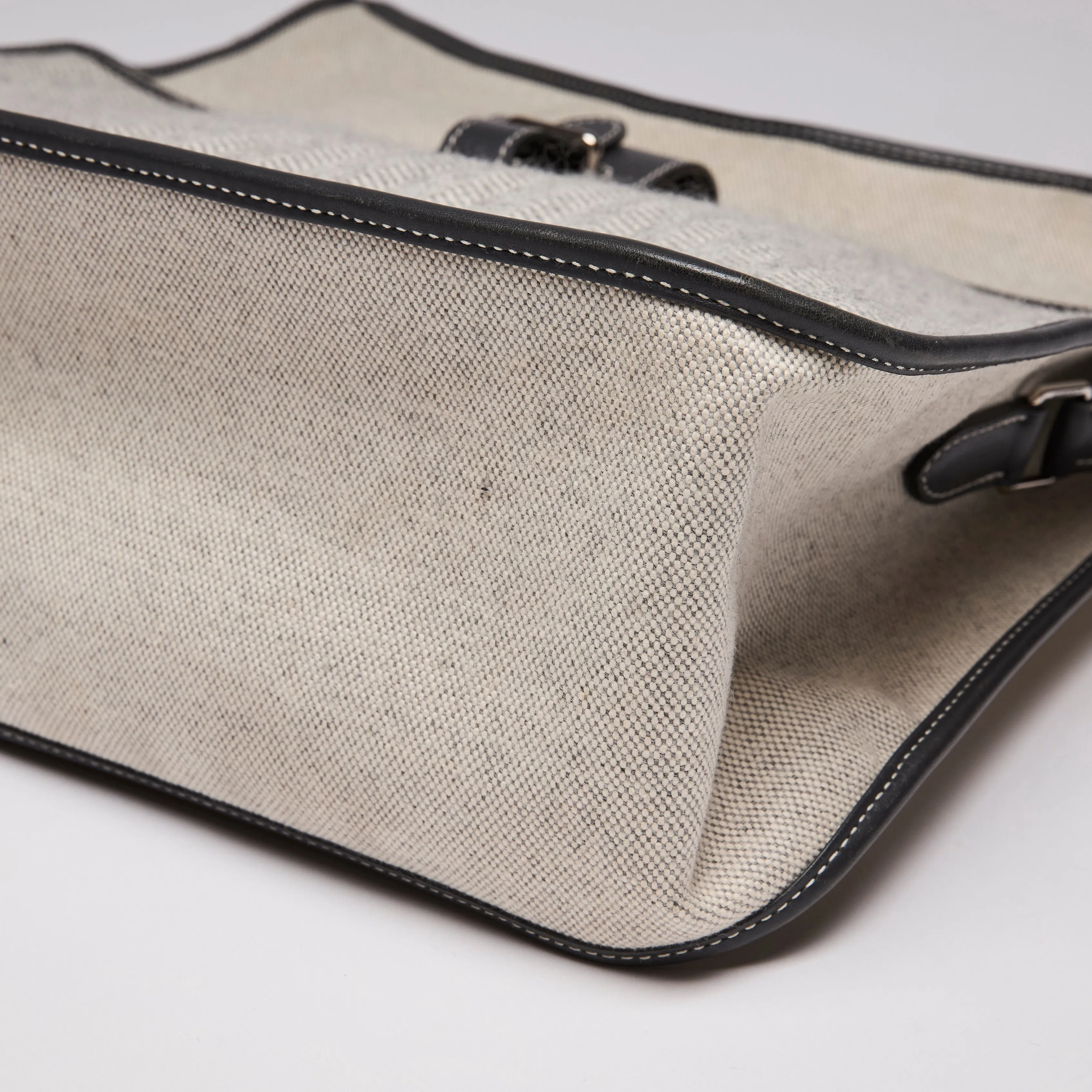Hermes Toile Wool Chevron Jumping GMn with Buckle Detail Grey