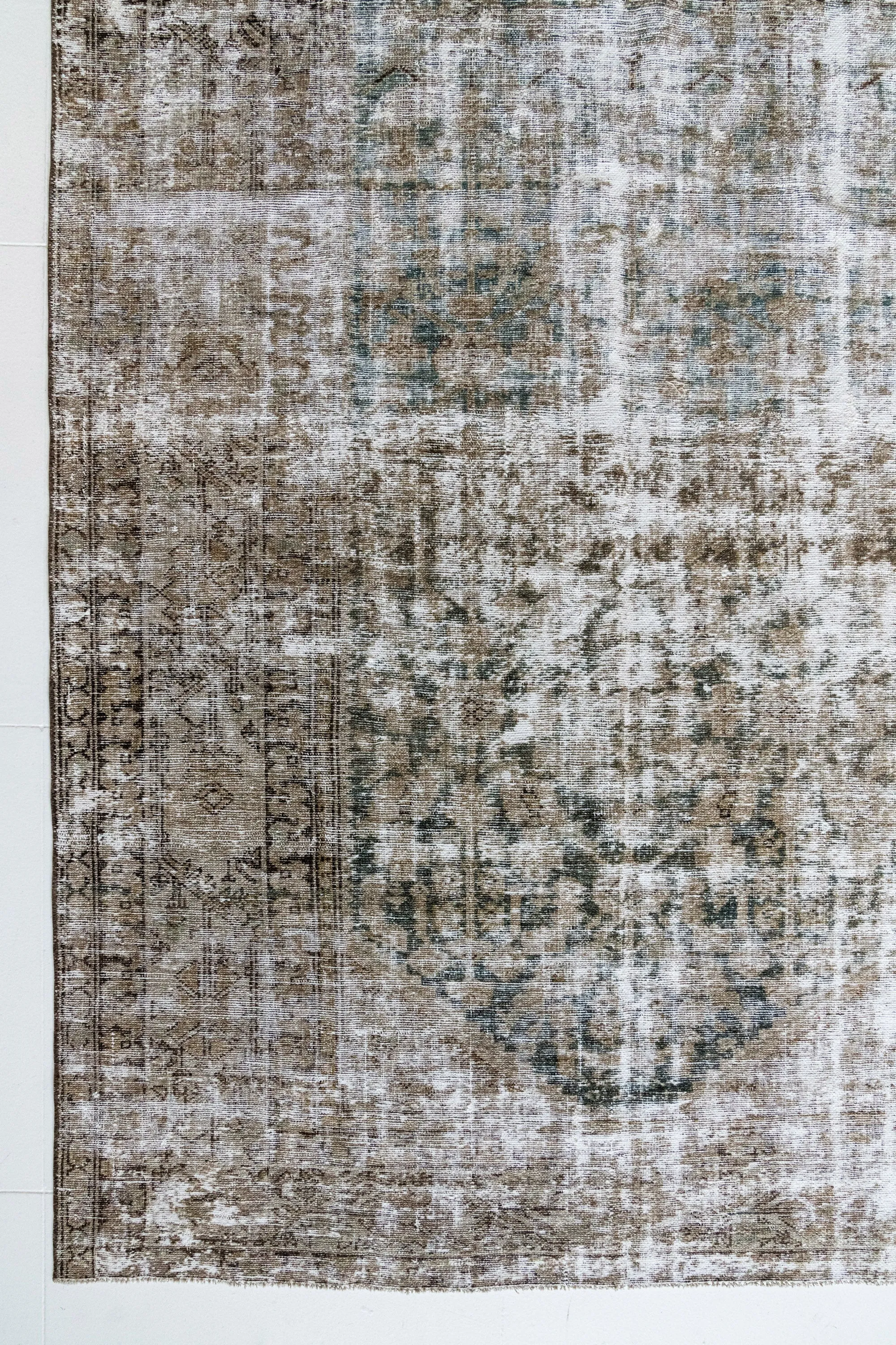 HOLD MHC Blaine | 4'11 x 9'