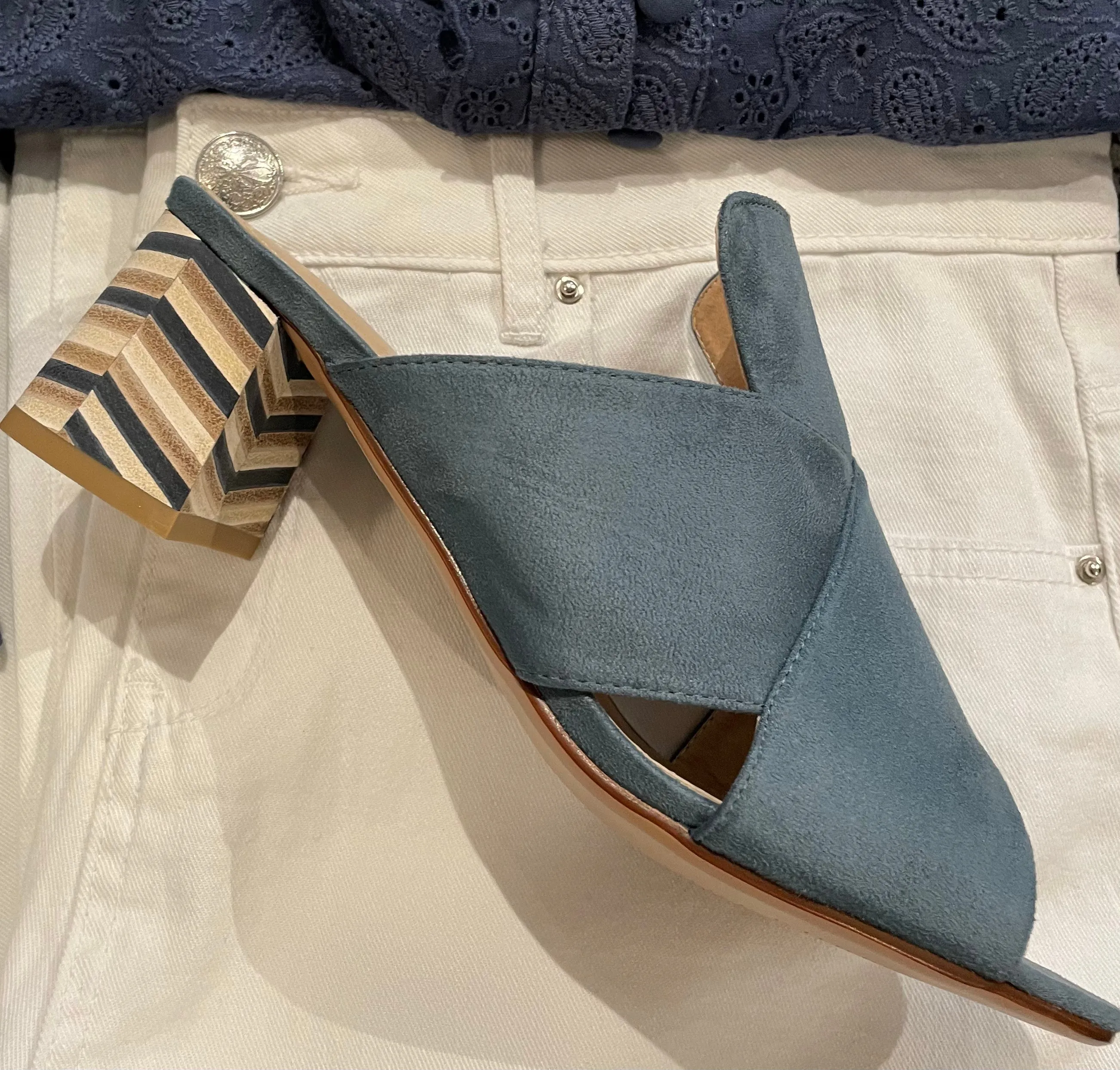 LAGUNA QUAYS -  Ava Misty/Blue