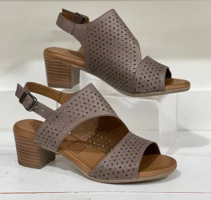 Le Sansa Payne Taupe (Hat) Heel