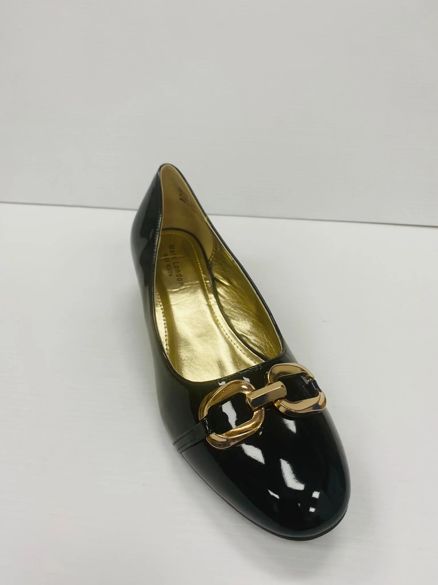 Marc London WIDE WIDTH 6533 Low Chunky Heels
