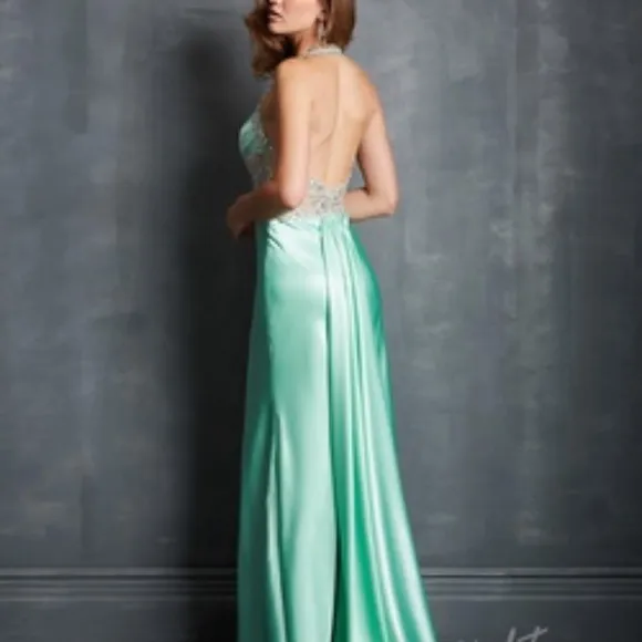 Night Moves Style 7066 Regal Gown with Pleated Train in Turquoise NWT
