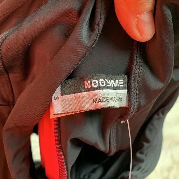Nooyme Sports collection Size Small women’s breathable biker shorts