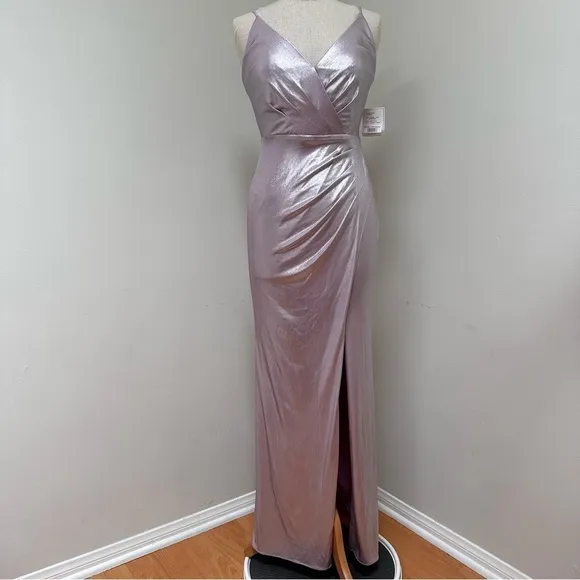 NWT David Bridal V-Neck Foiled Jersey Sheath Dress With Pleats Dusty Rose Size 4