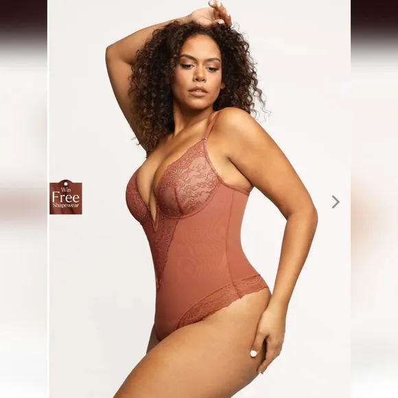Popilush Shapewear Lace Deep V-Neck Sculpting Thong Bodysuit. NEW!