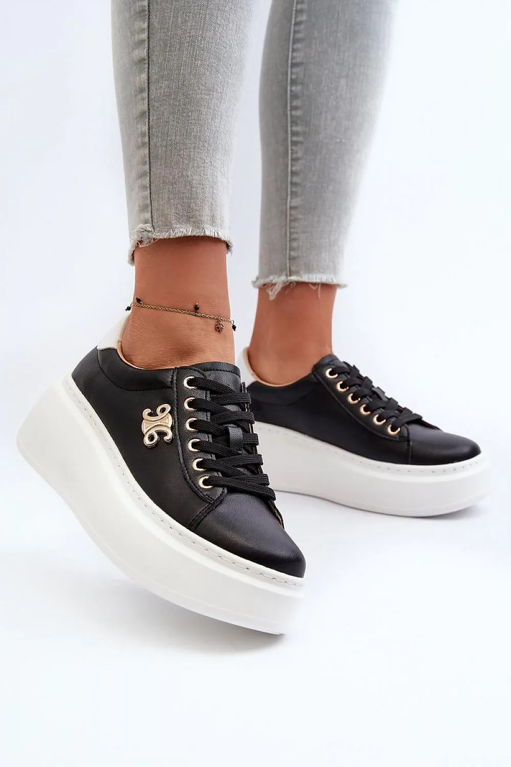 Sport Shoes