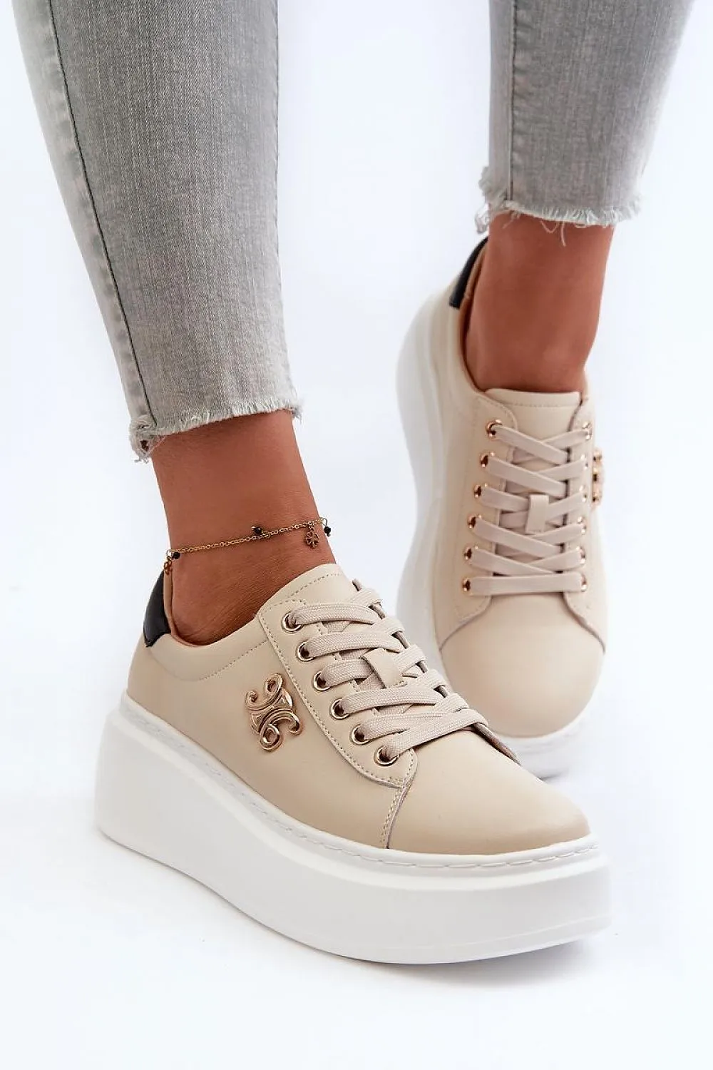 Sport Shoes