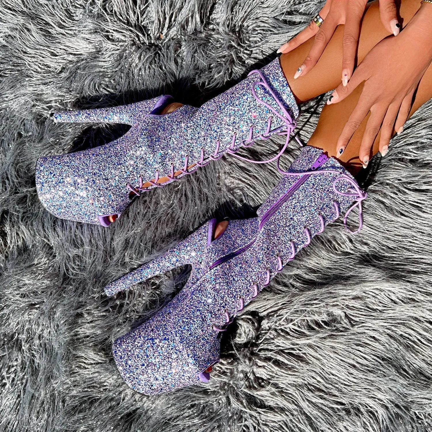 The Glitterati Xtra - OHOT Boot - Confetti - 8INCH
