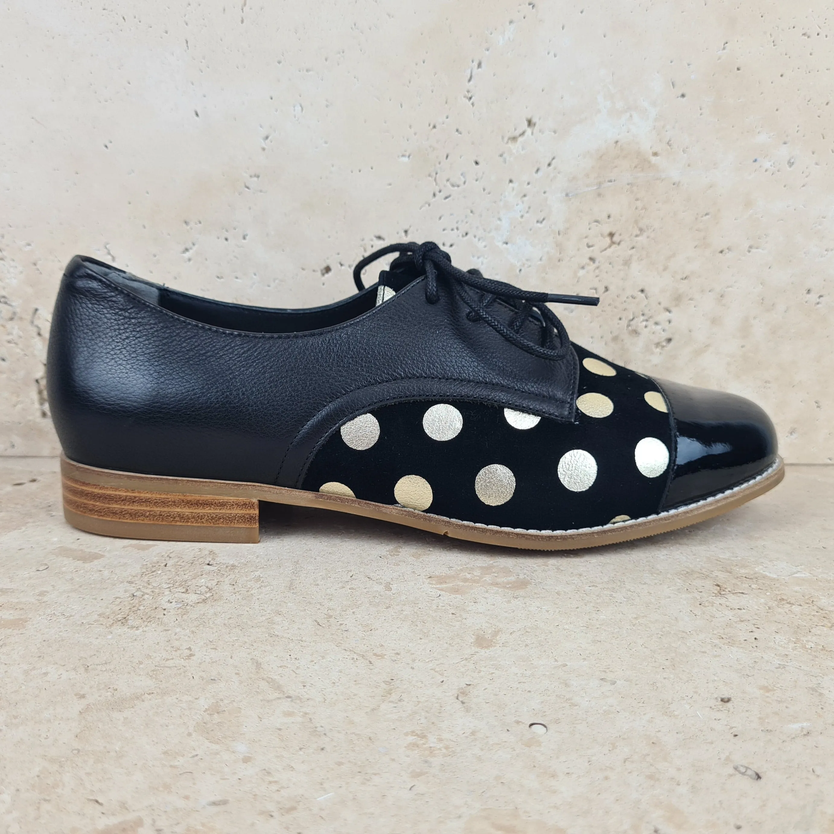 Tobin  Black/Gold