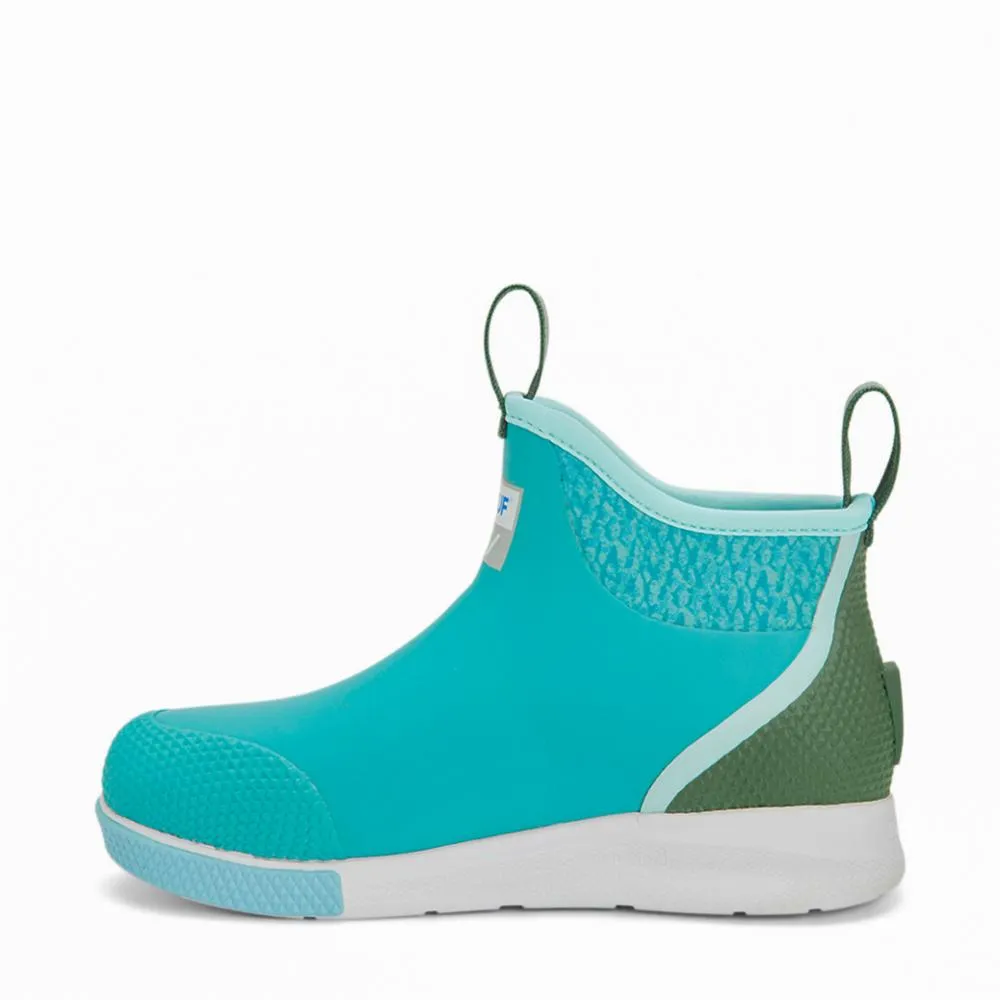 Xtratuf Women's S 6 Adb Sport Ankle Deck Boot Sport Blue M